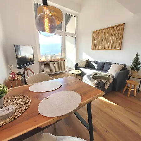Auszeit In Den Alpen Apartamento *